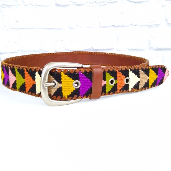 Columbia Accessories - Vintage 90's Southwestern Tribal Columbia Belt L
